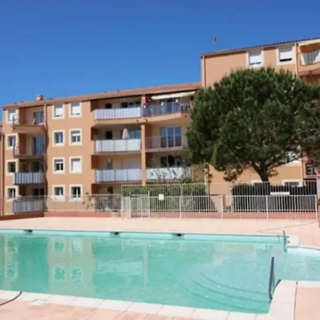 3-bed Apt, 4 Ppl, Pool, Wifi, Parking * Fréjus